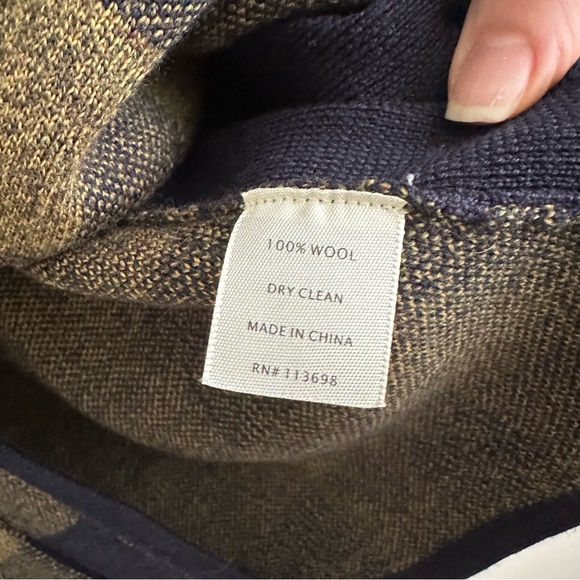 Buffalo check sweater jacket - academia preppy old money aesthetic - Picture 6 of 10